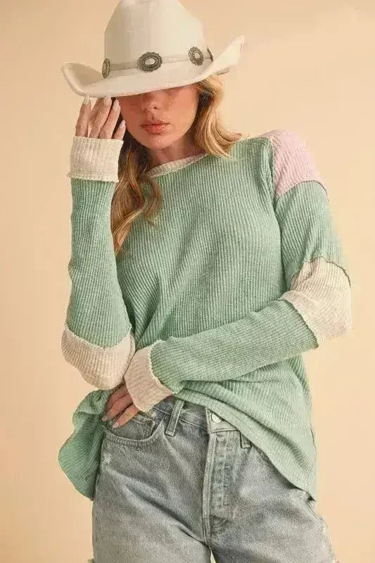 Aemi + Co Raw Seam Knit Top - Color Block Cotton Blend | Femstylo