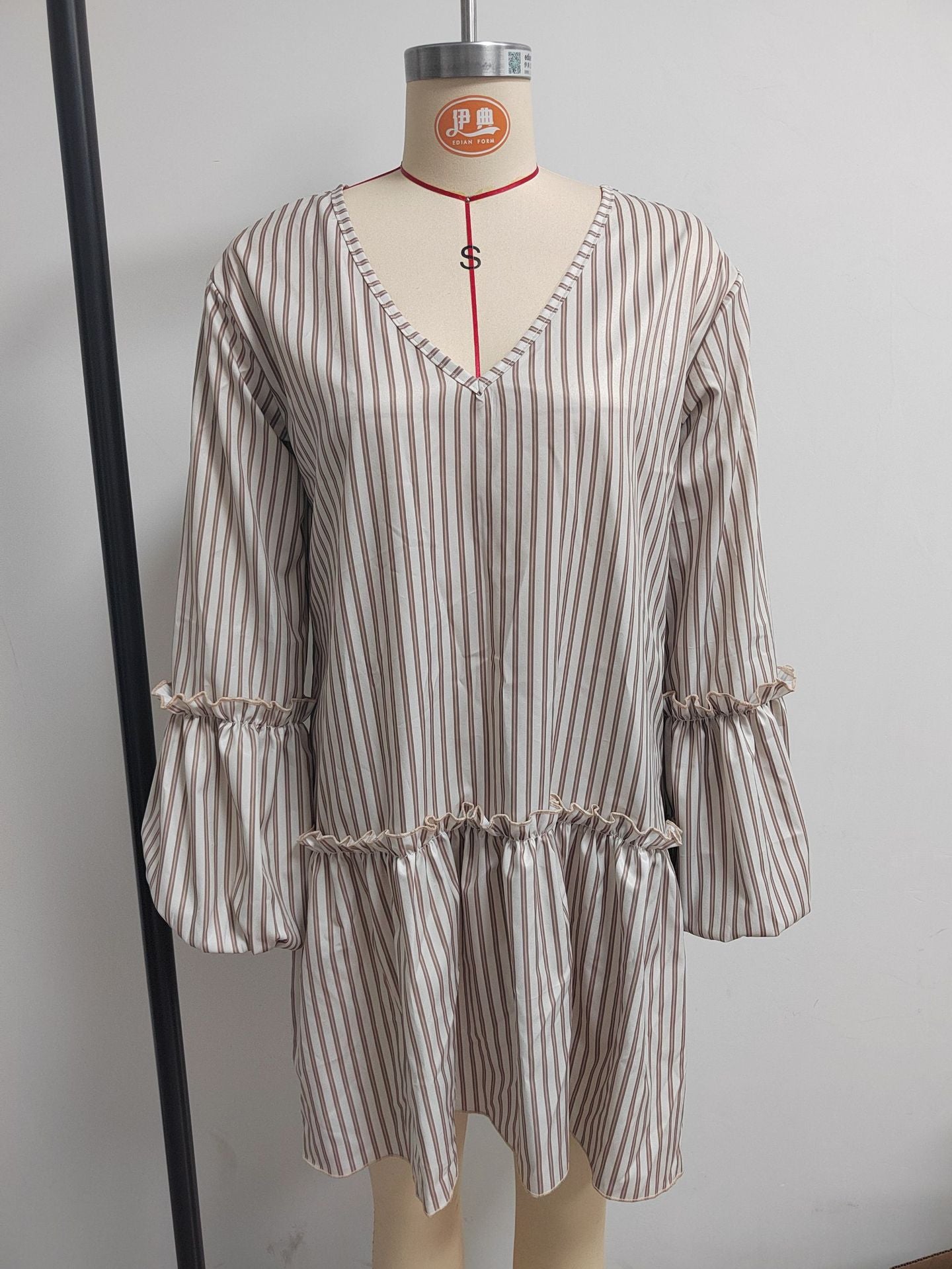Women's Stripe Print V-Neck Lantern Sleeve Mini Dress