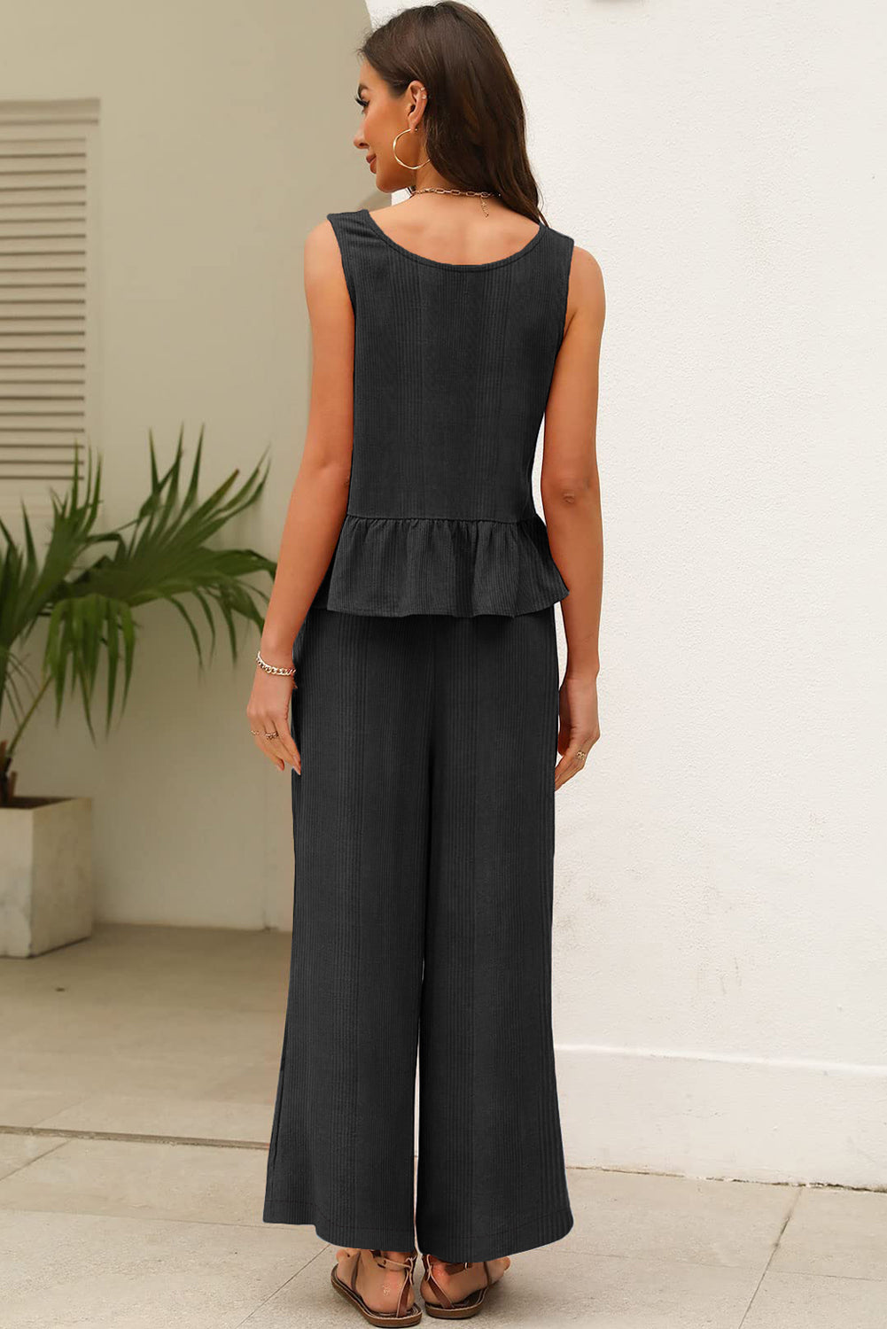 Duffel Green Solid Color Ribbed Ruffle Tank Top and Pants Set