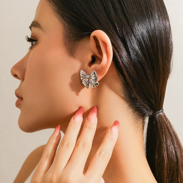 Bow earrings