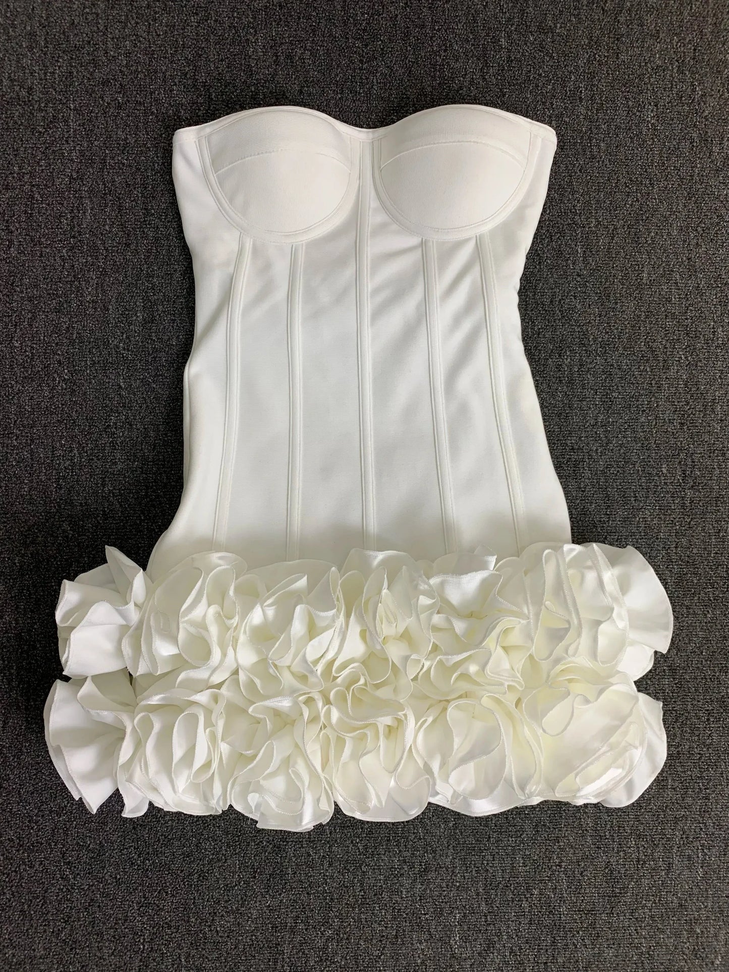 Real Photos Women New Bandage Dress Strapless Laced Up Back Flowers Hem Bodycon Mini Celebrity Evening Party Birthday Dresses