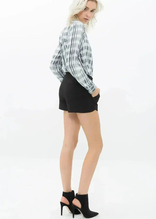 Women's Gabardine Mid Rise Shorts