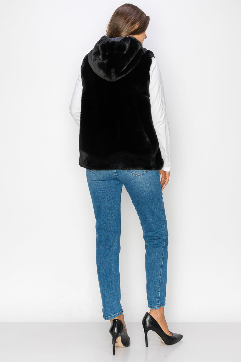 WV0038-PK8-RABBIT HOODED FUR VEST-$24 (SMLXL:2222=8PCS)