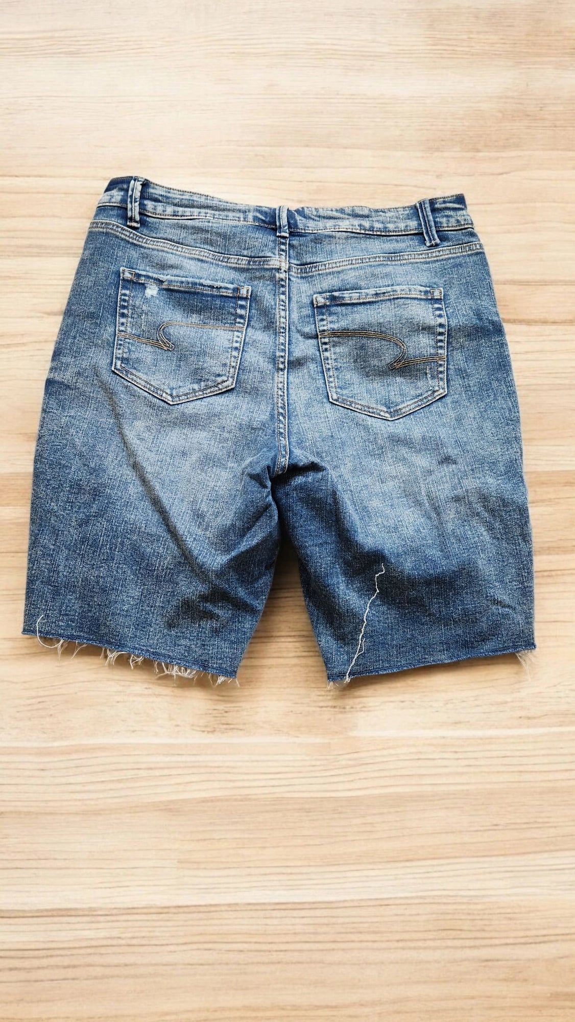 Ripped jeans