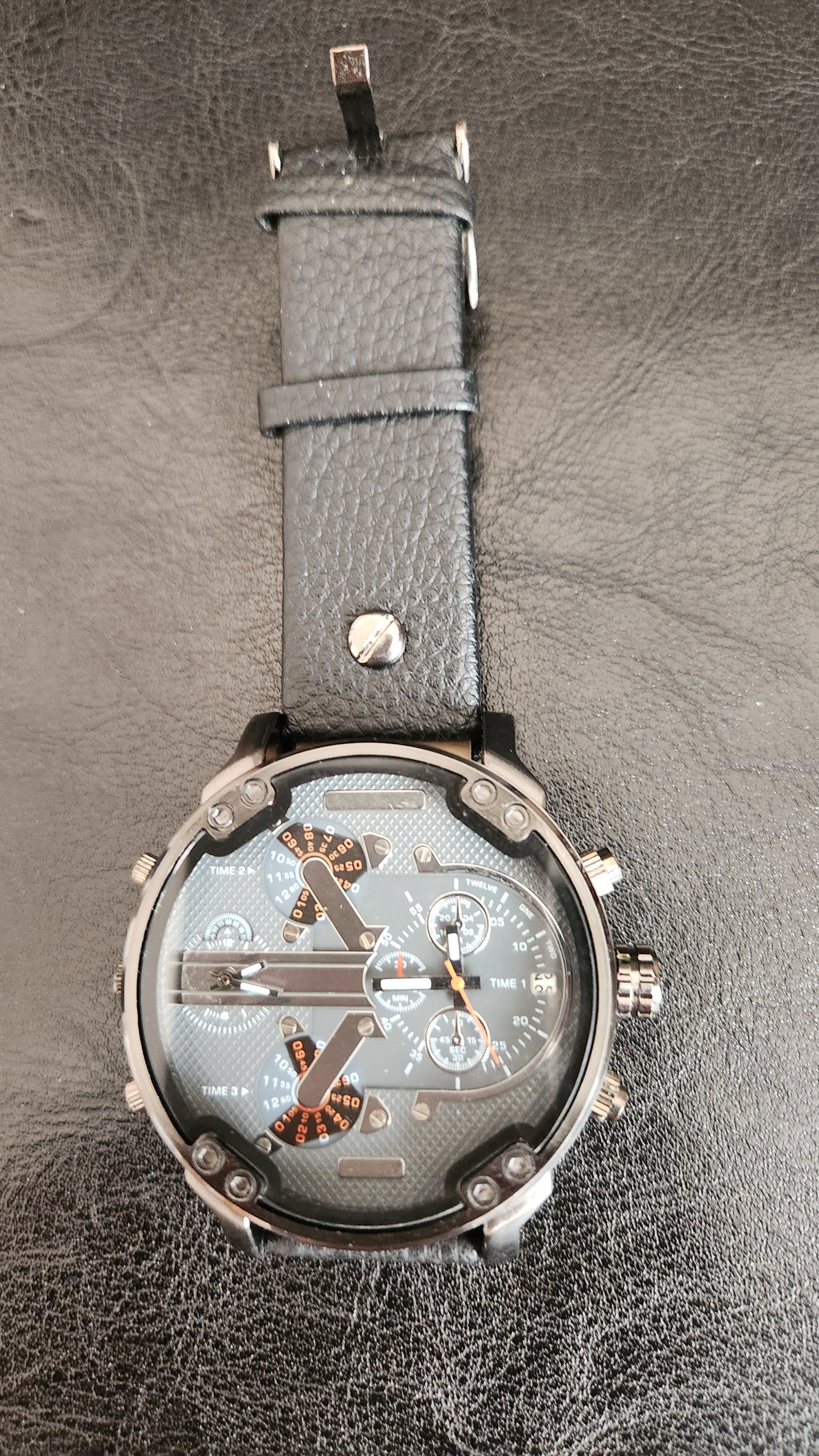 Men's fashion watches