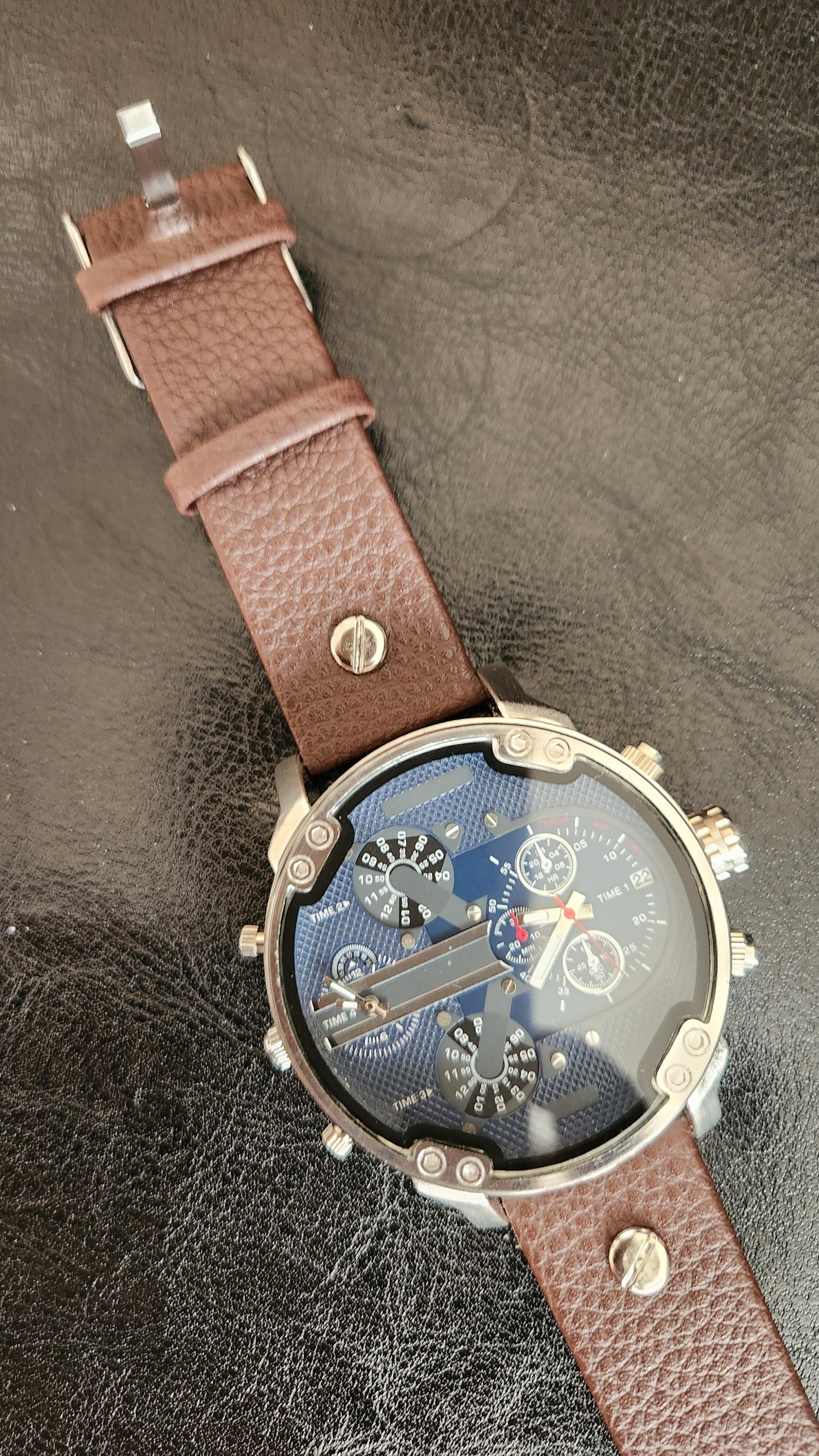 Men's fashion watches