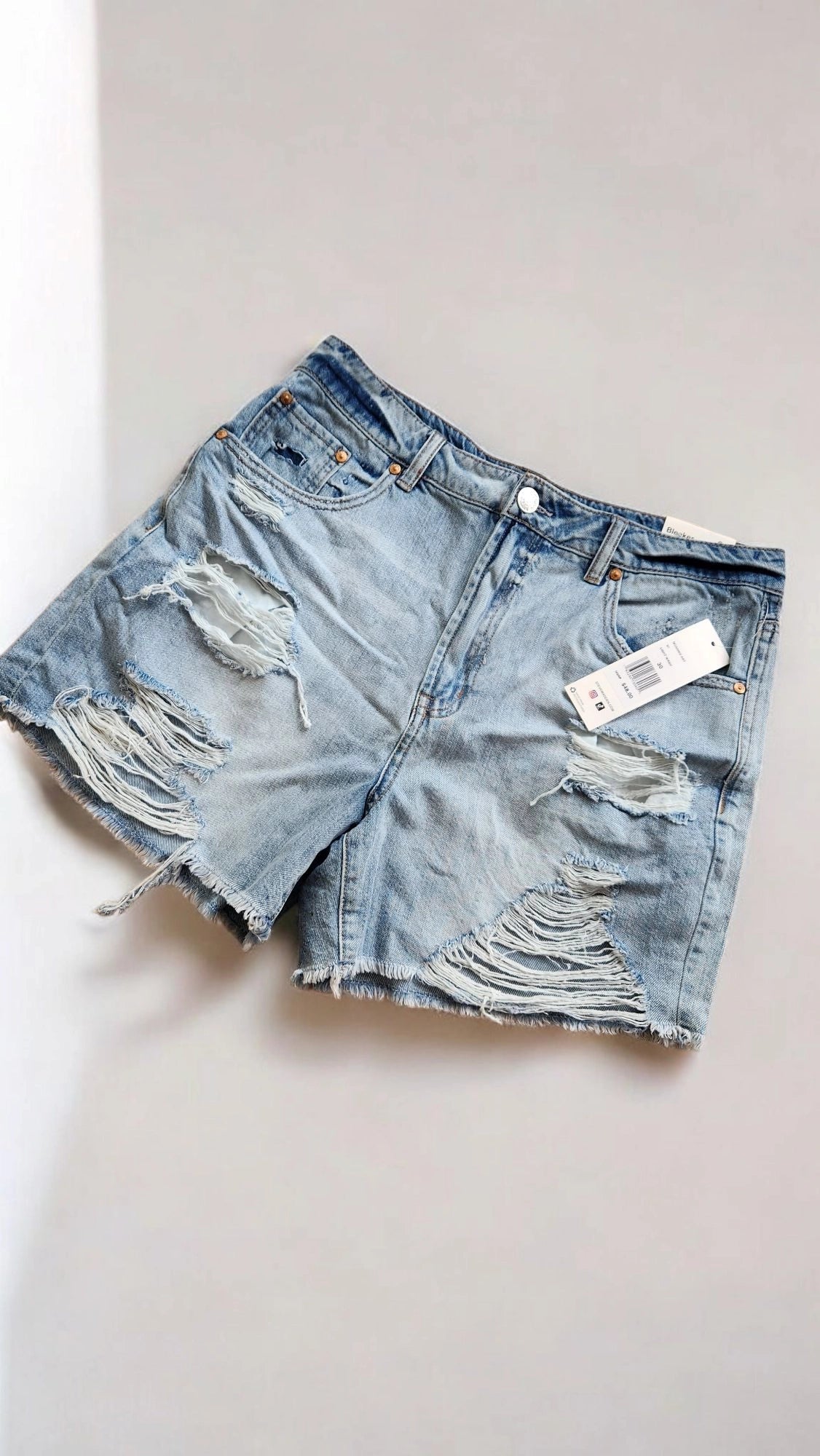 Ripped jeans