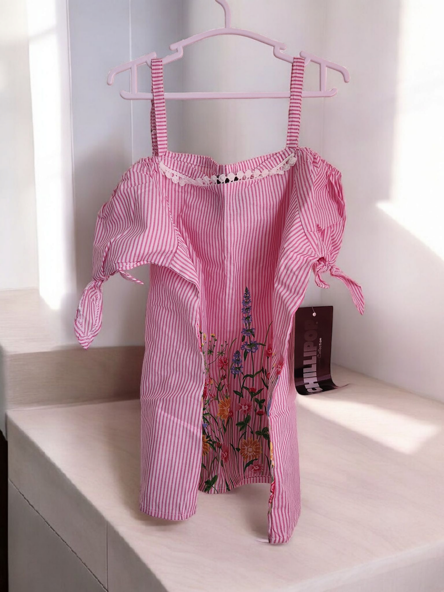 Girl tops
