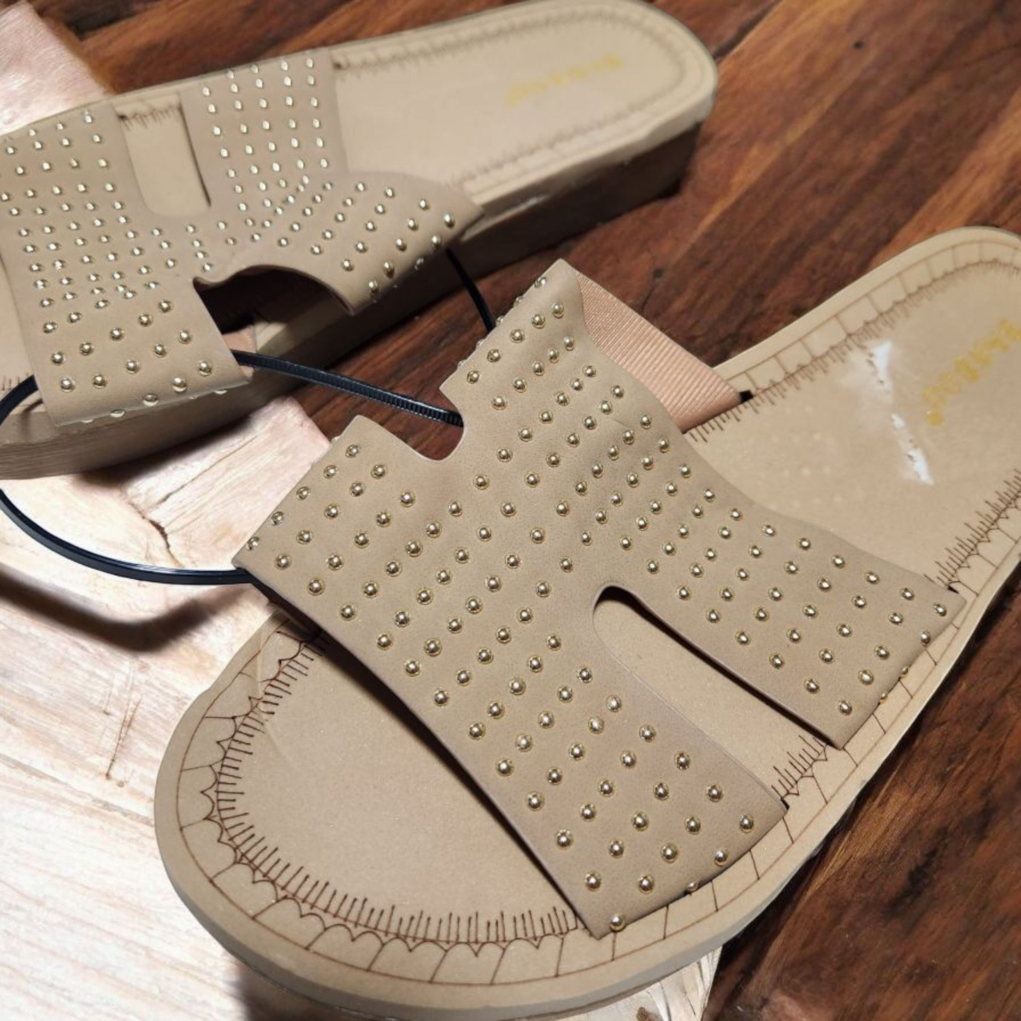 Sandal