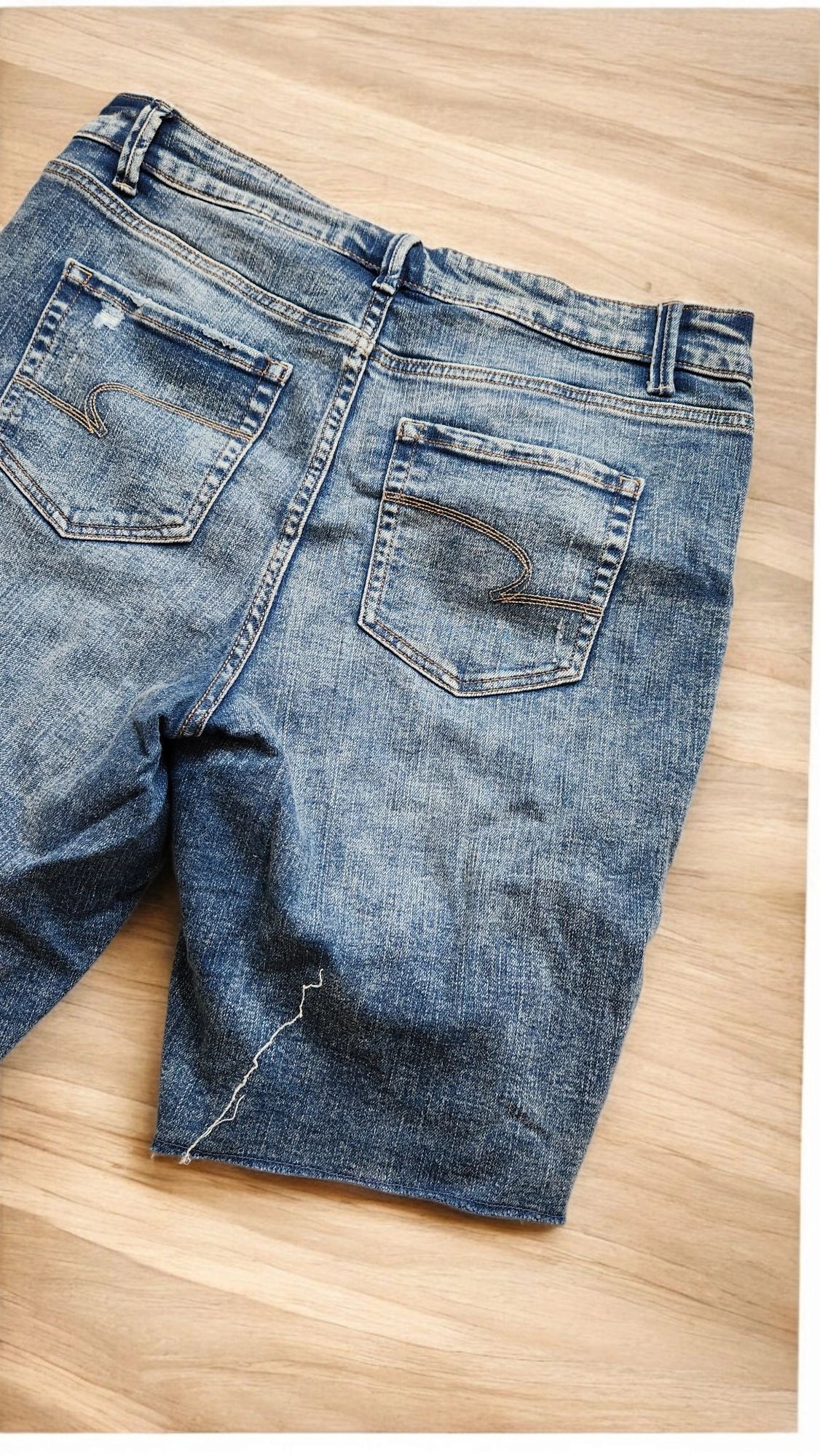 Ripped jeans