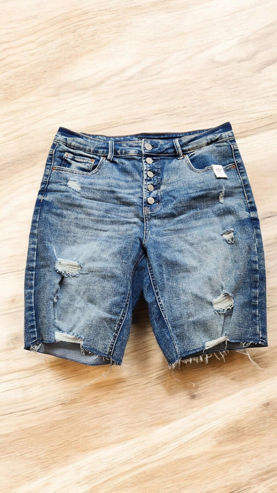 Ripped jeans
