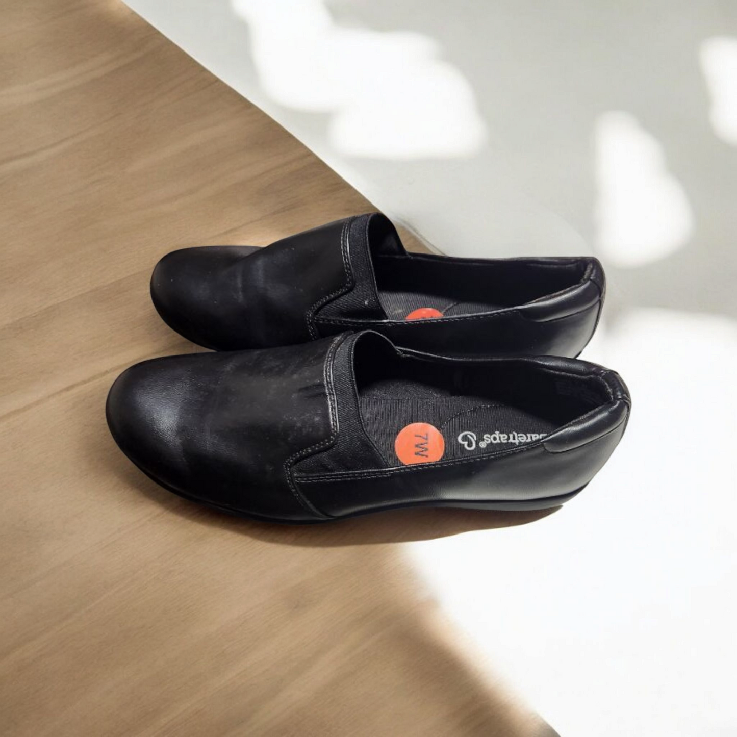 Nursing shoes