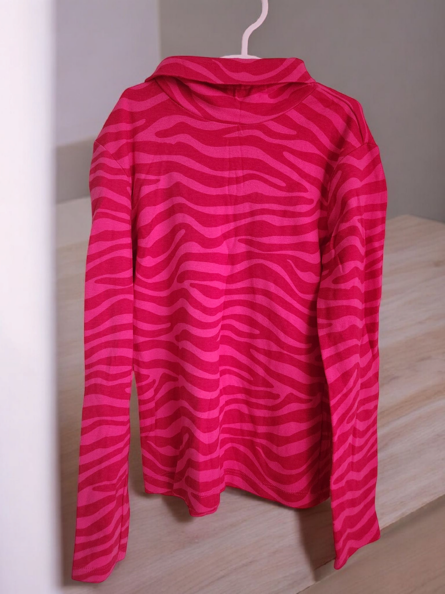 Girl tops