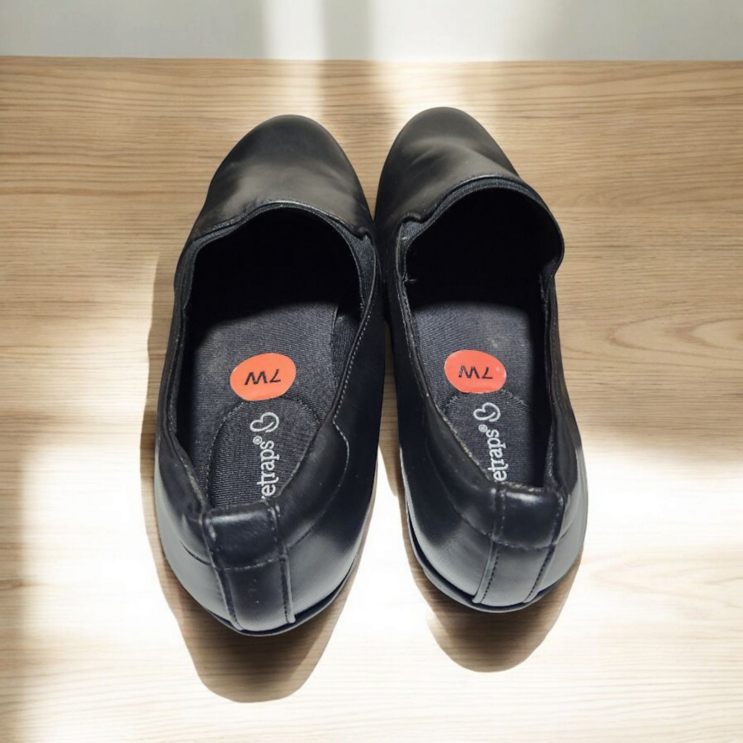 Nursing shoes