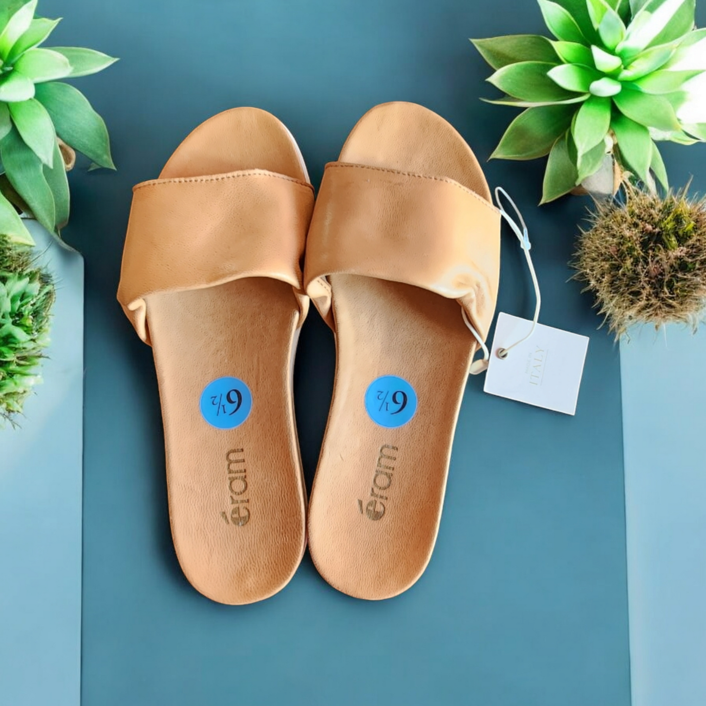 Women sandals