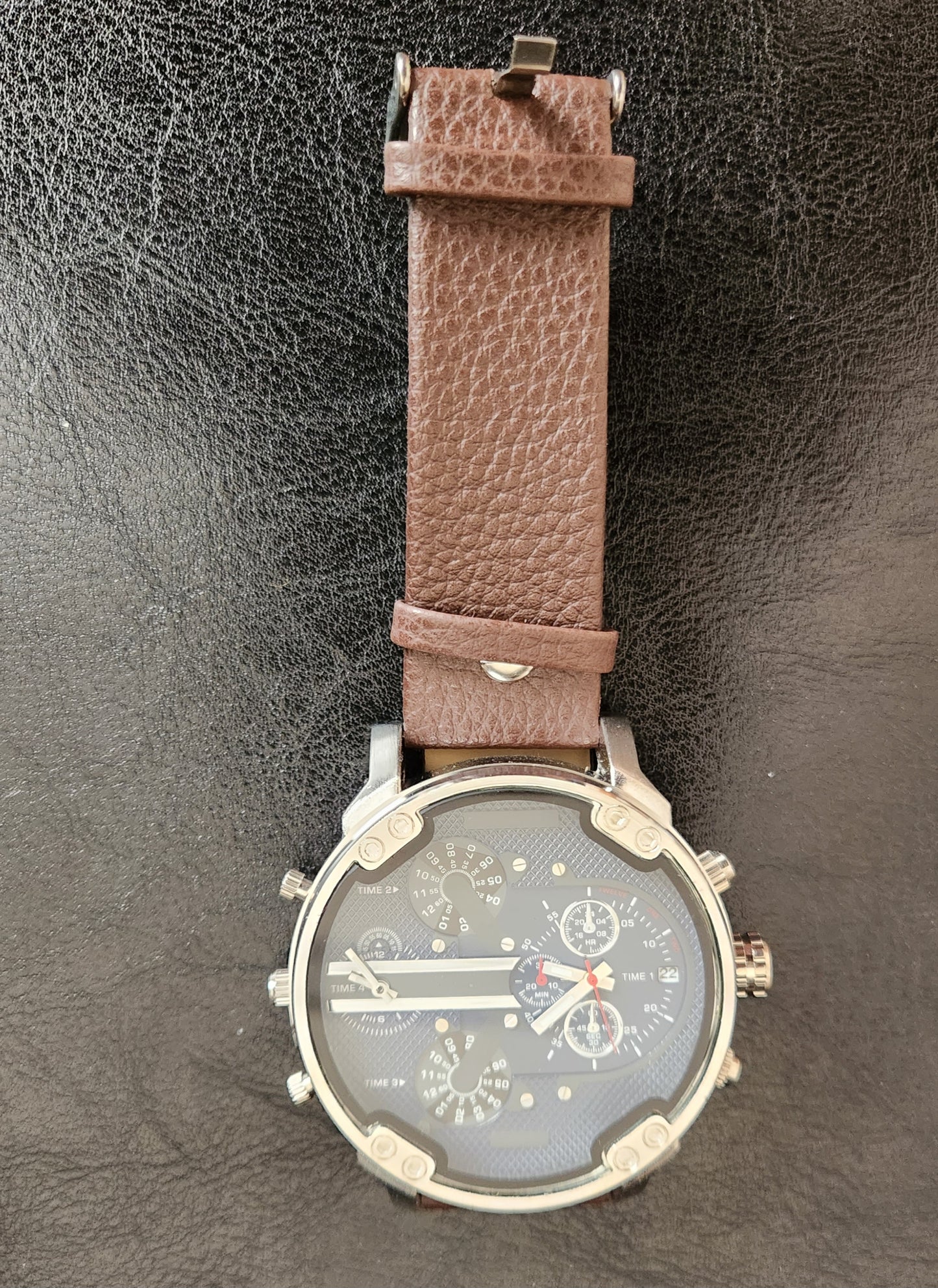 Men's fashion watches