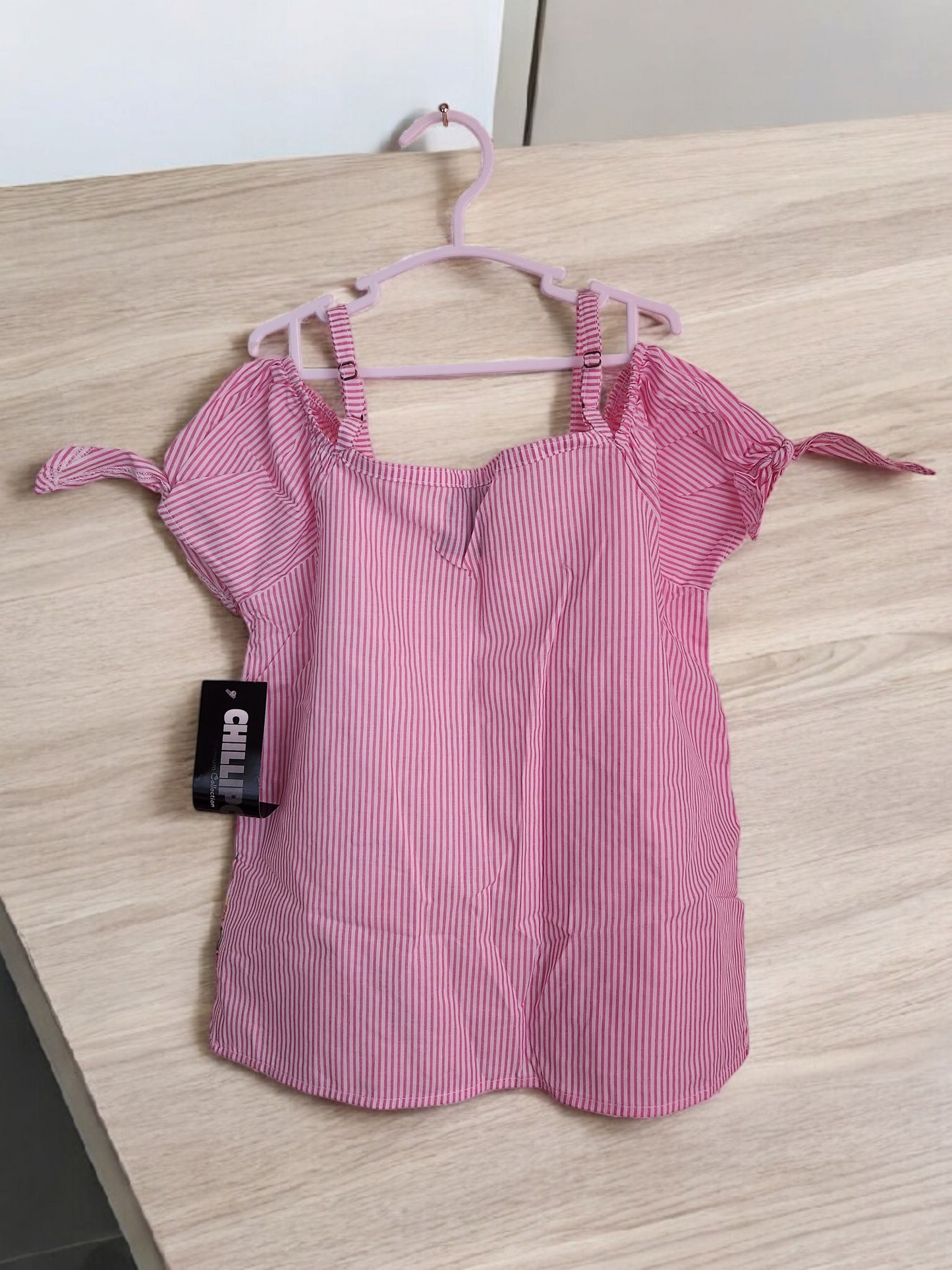 Girl tops