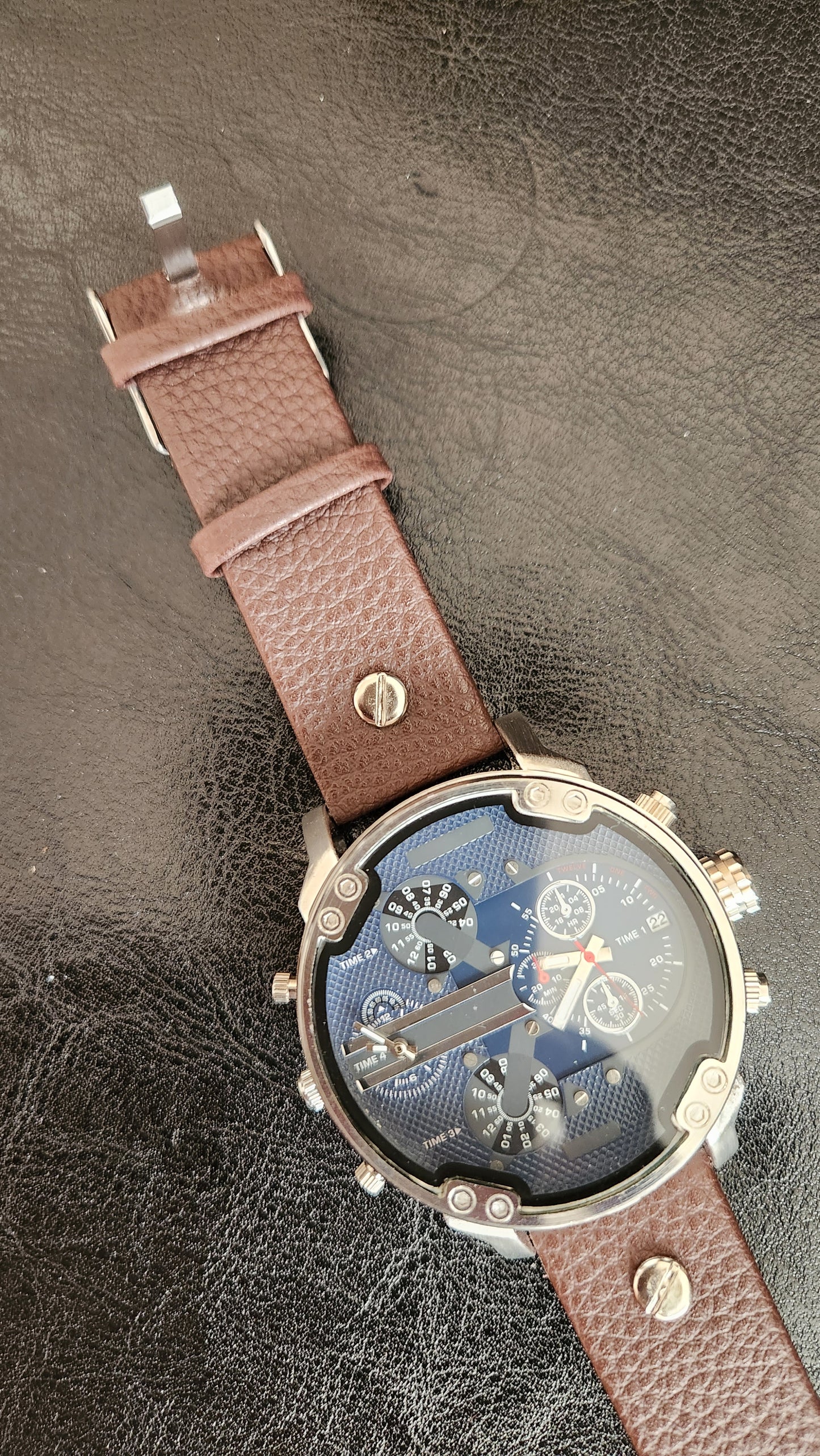 Men's fashion watches